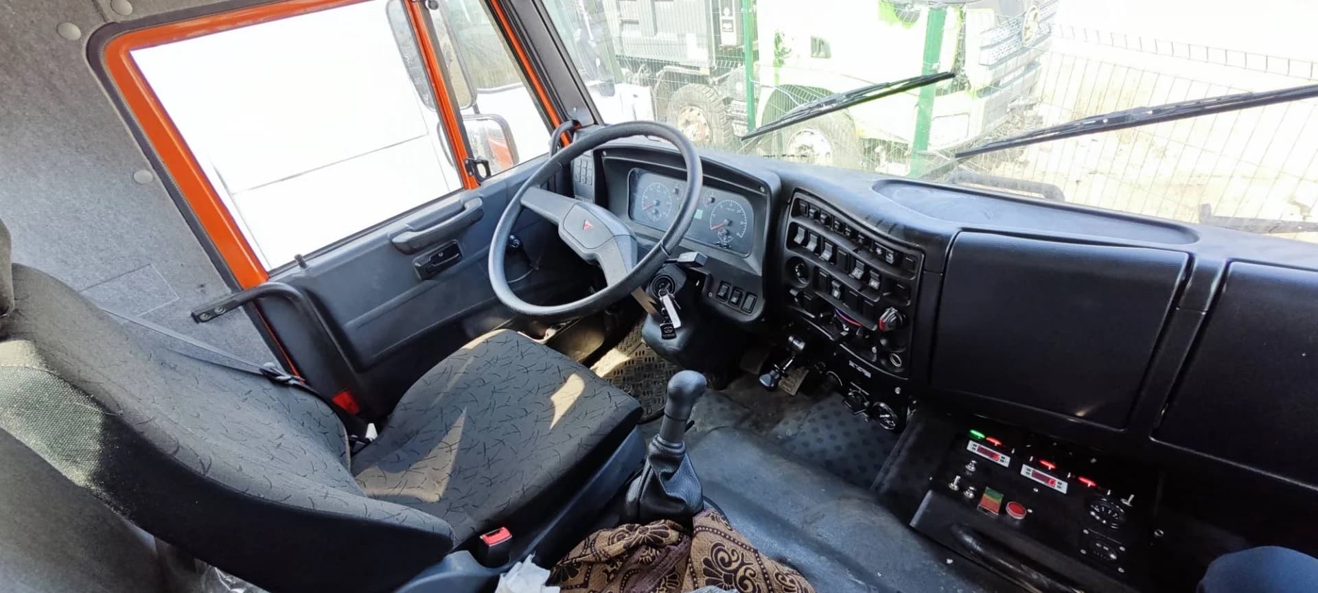 КамАЗ 43118