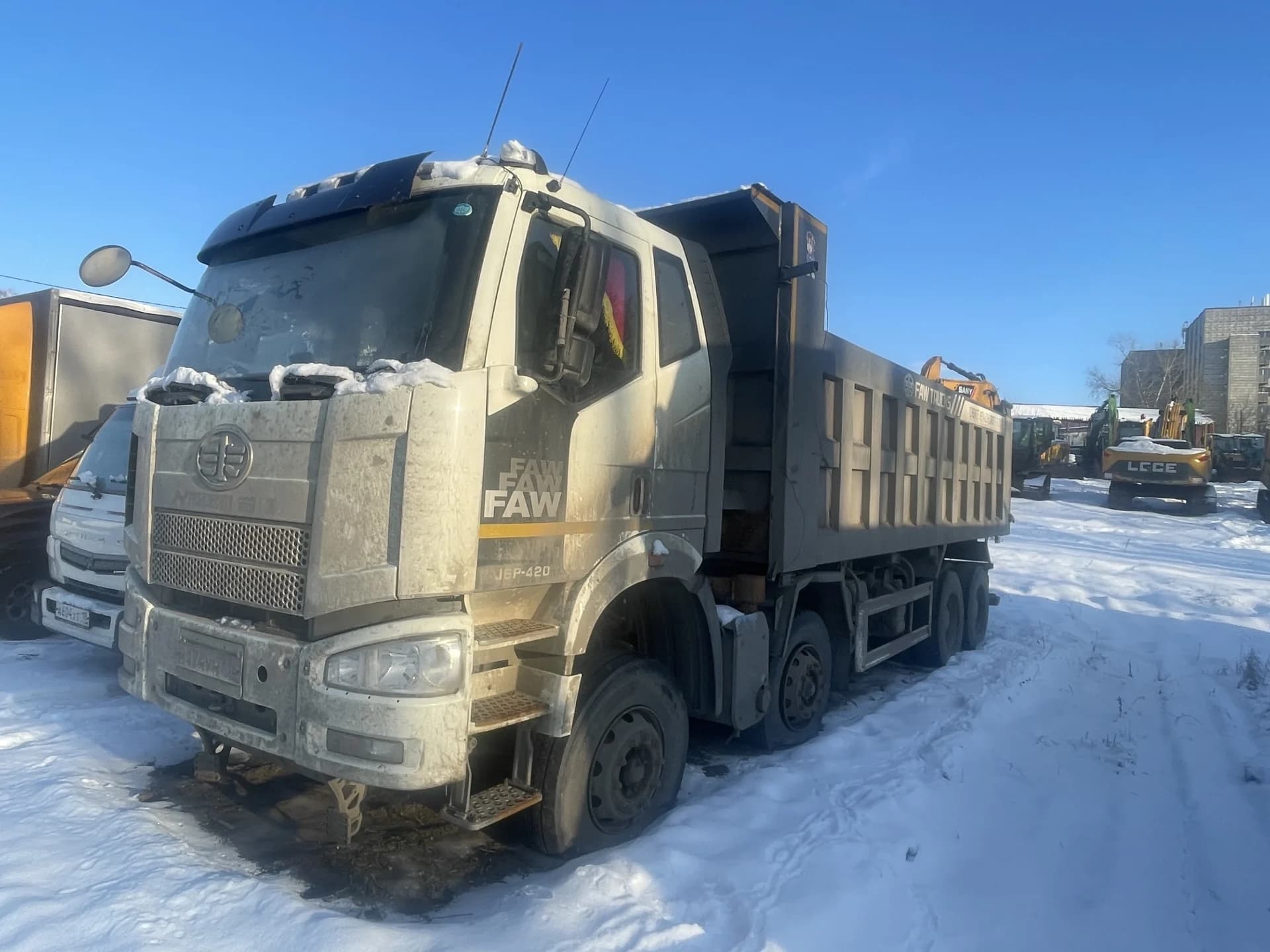 FAW J6