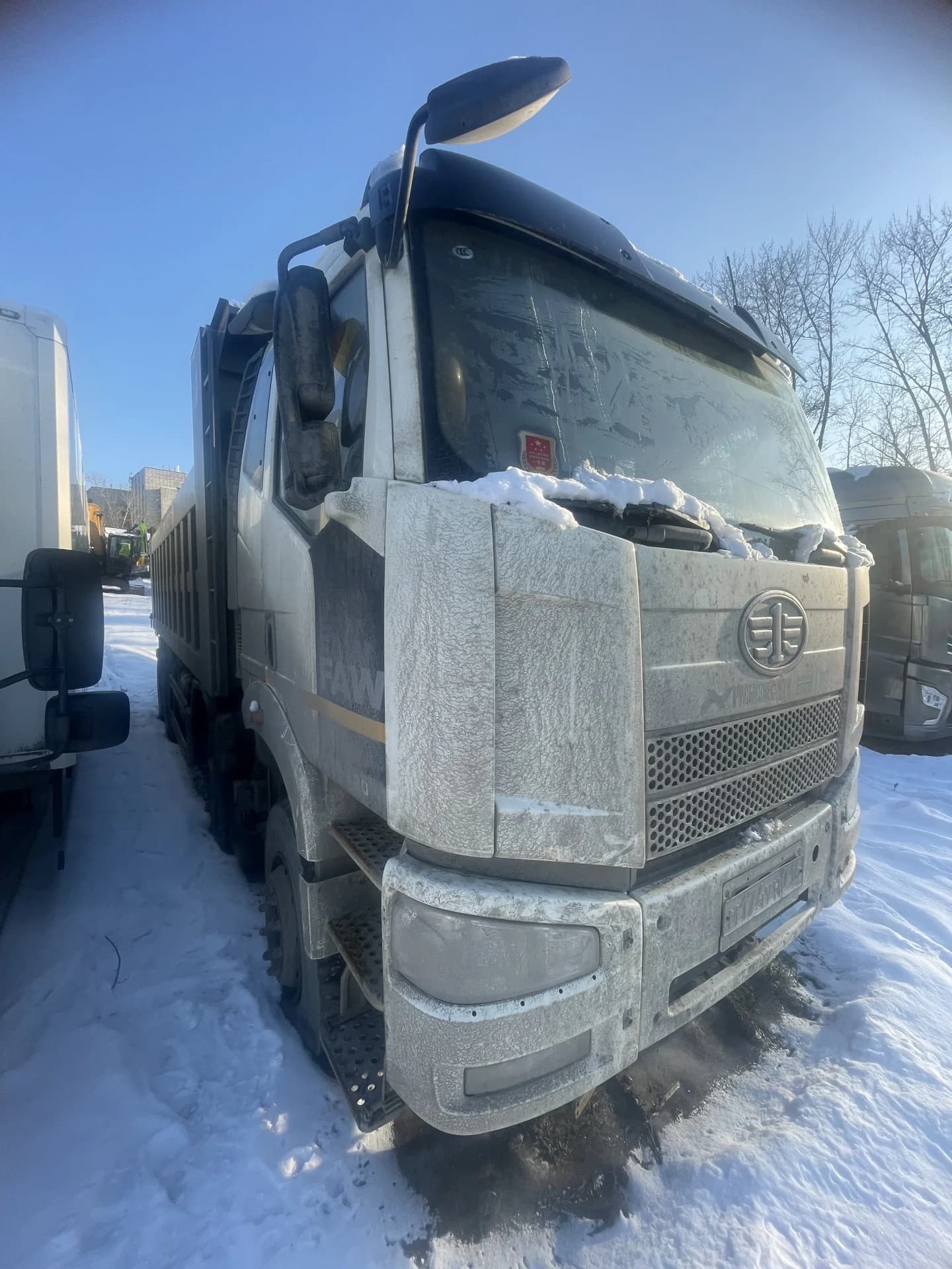 FAW J6
