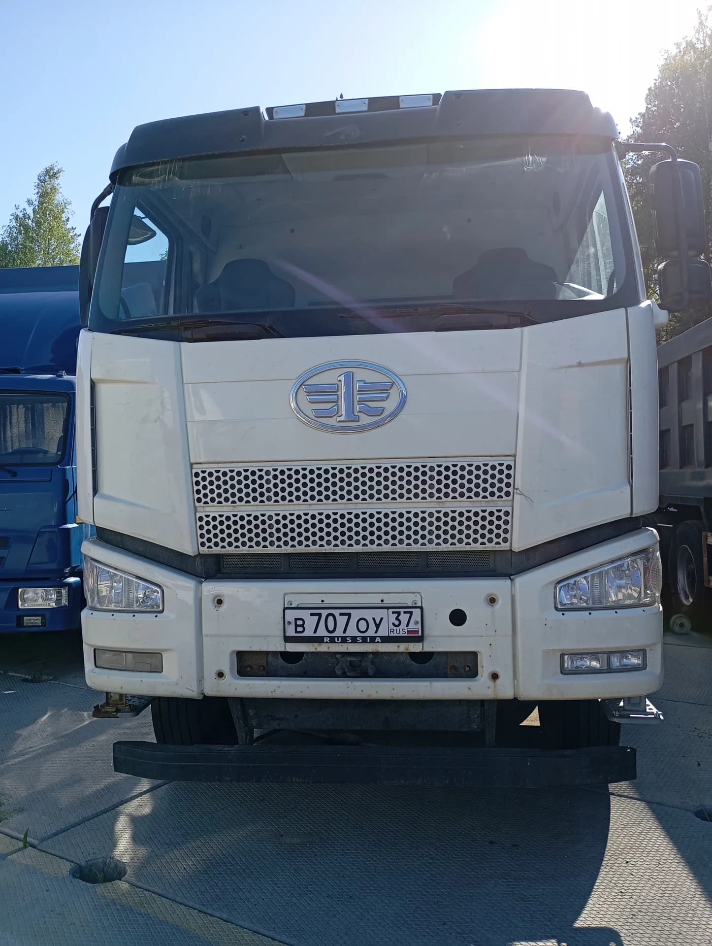 FAW J6