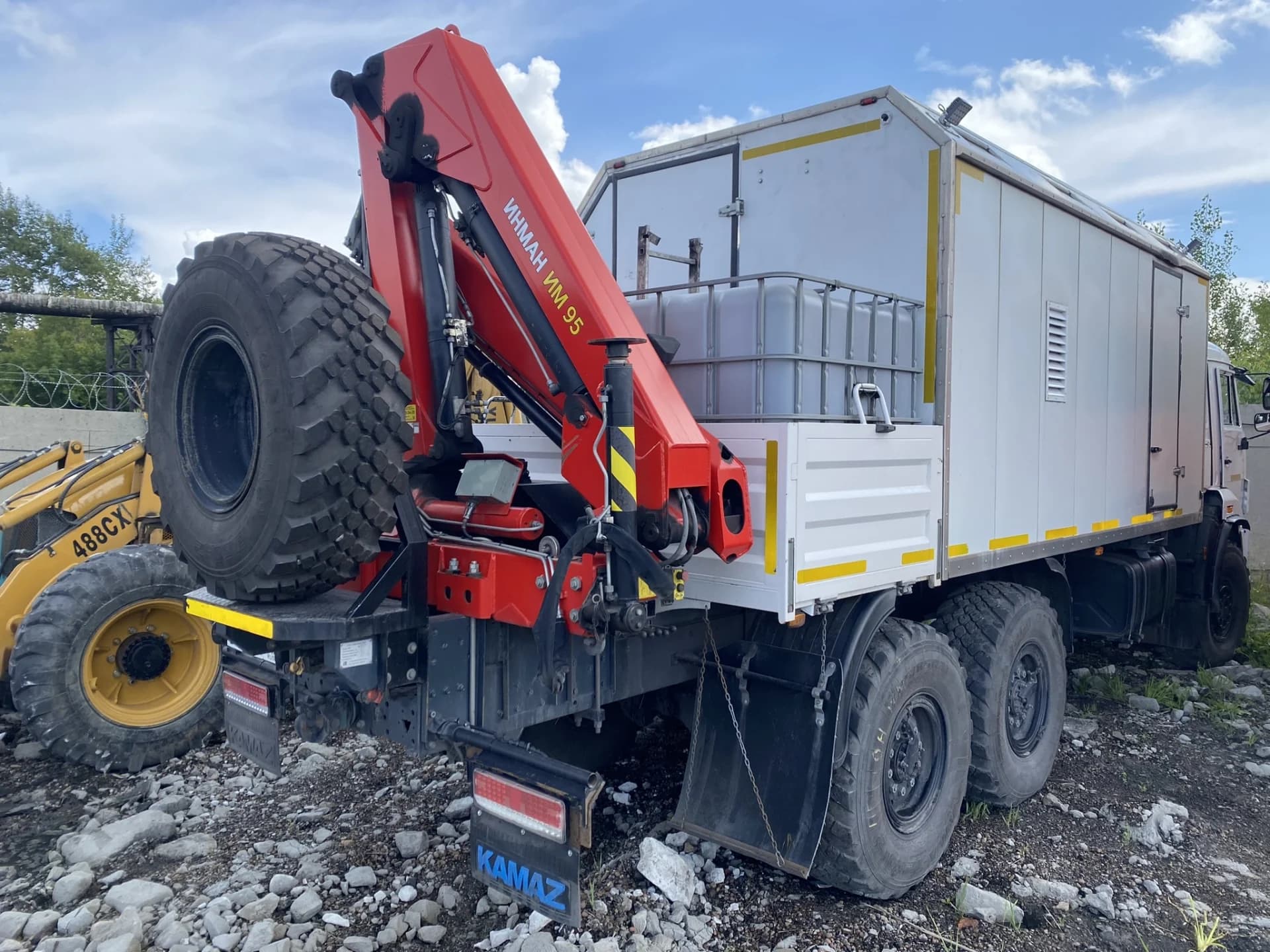 КамАЗ 43118