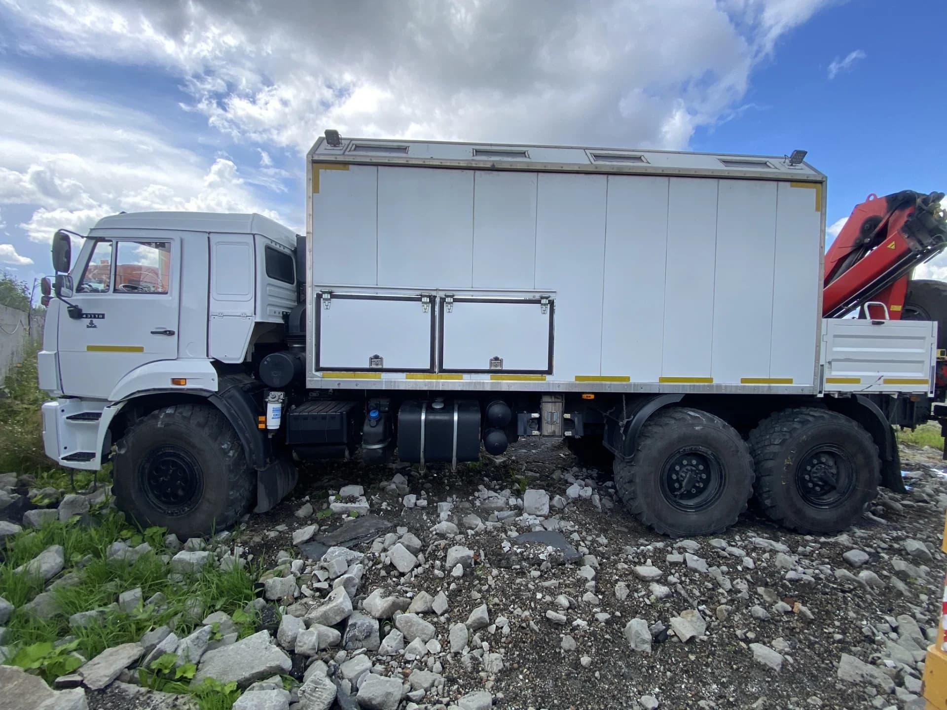 КамАЗ 43118