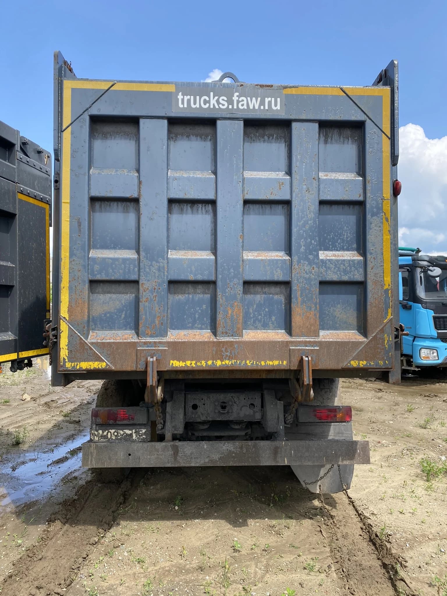 FAW J6