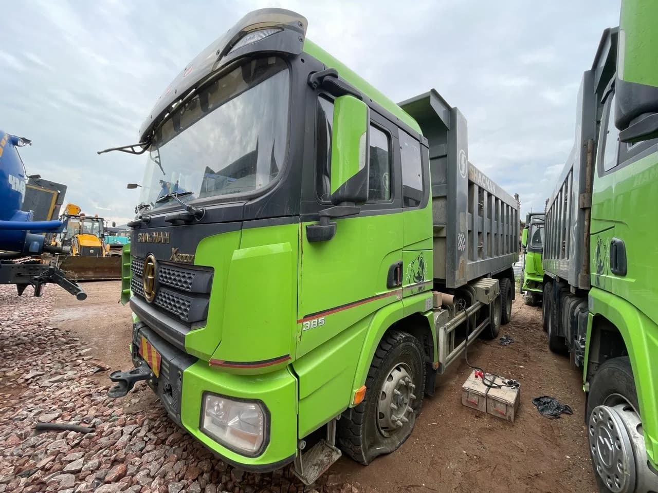SHACMAN SX32586T384C