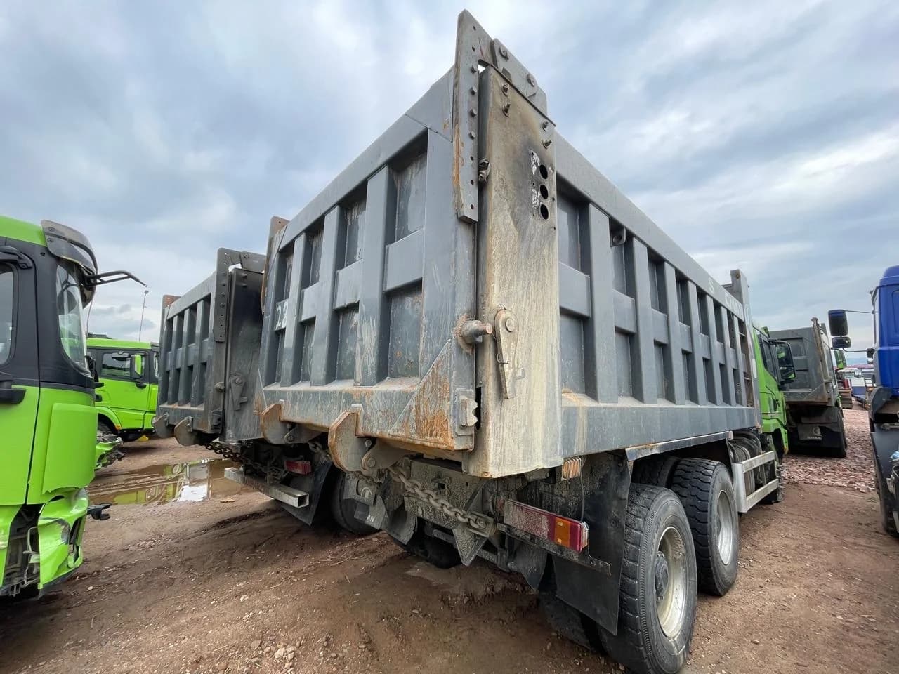 SHACMAN SX32586T384C