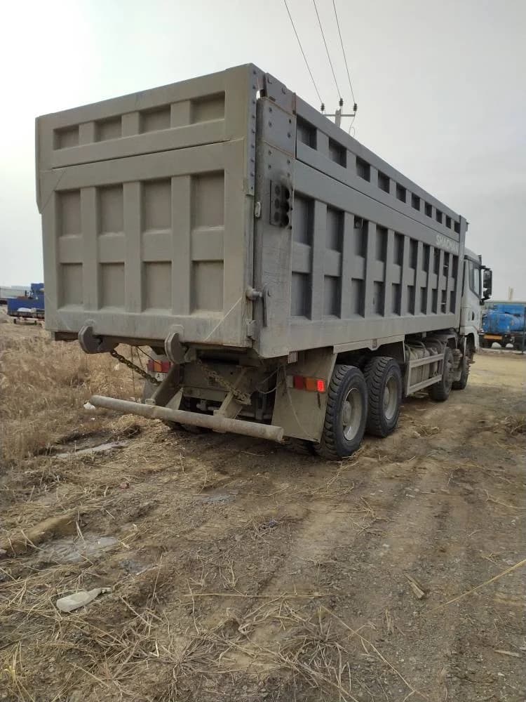 SHACMAN SX33186W366C