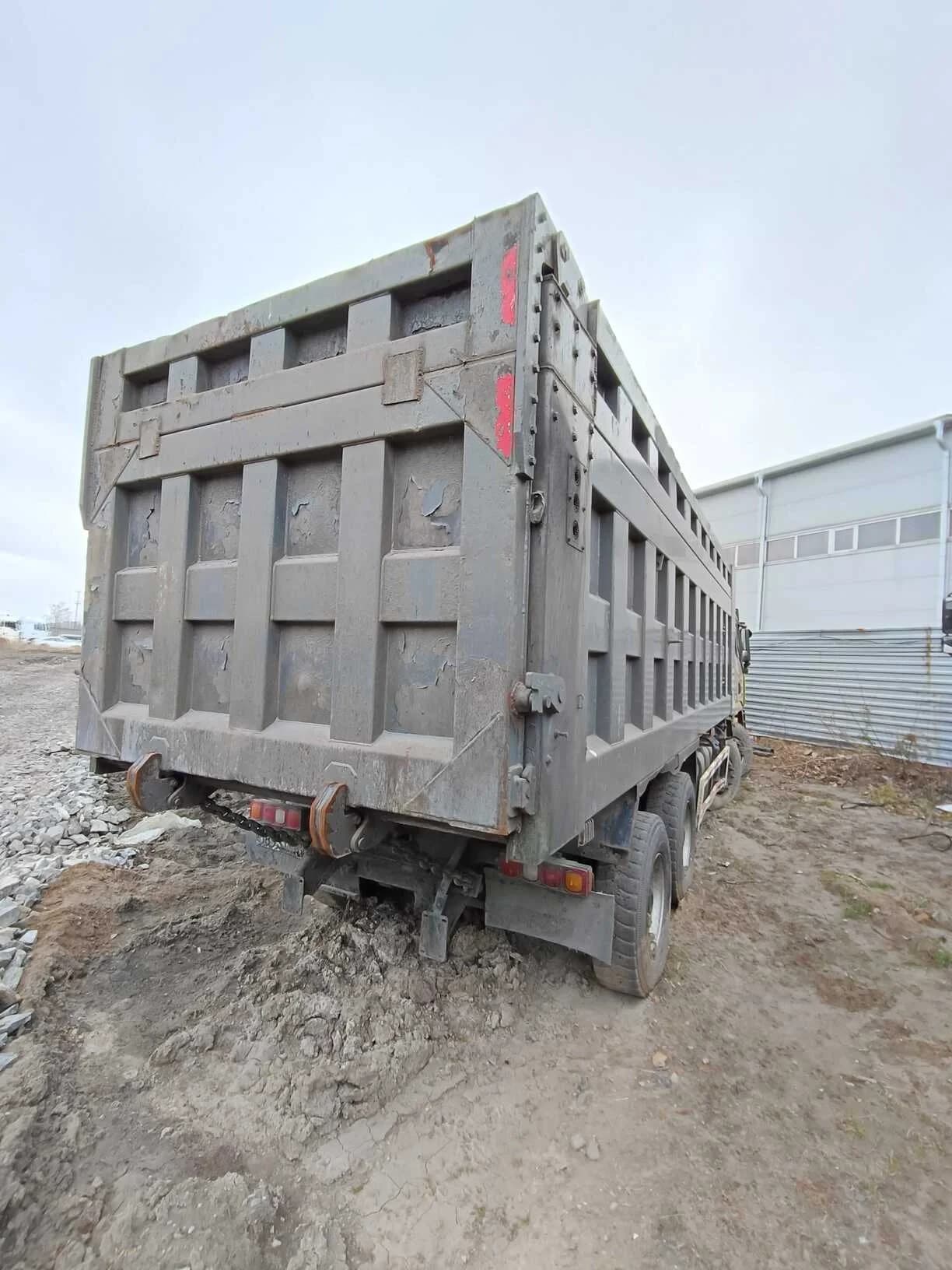 SHACMAN SX331863366
