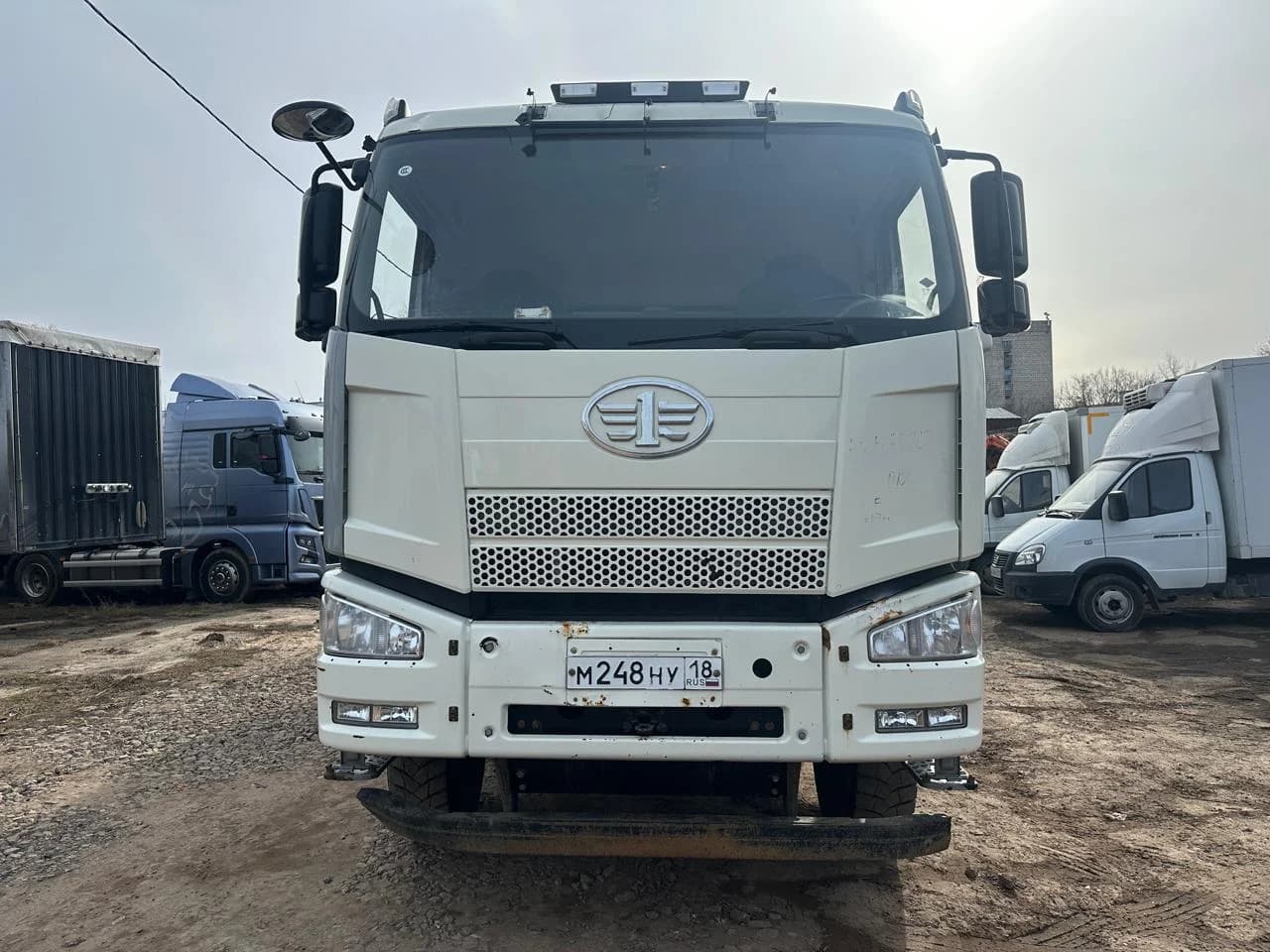 FAW J6
