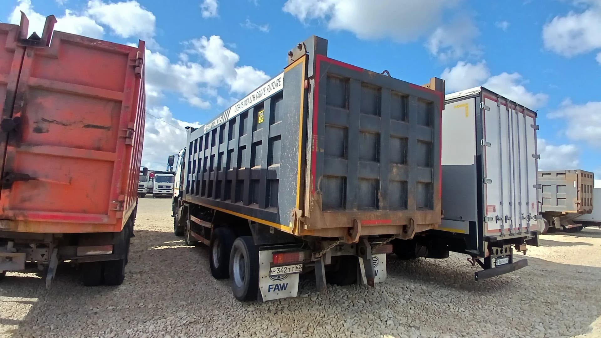 FAW J6
