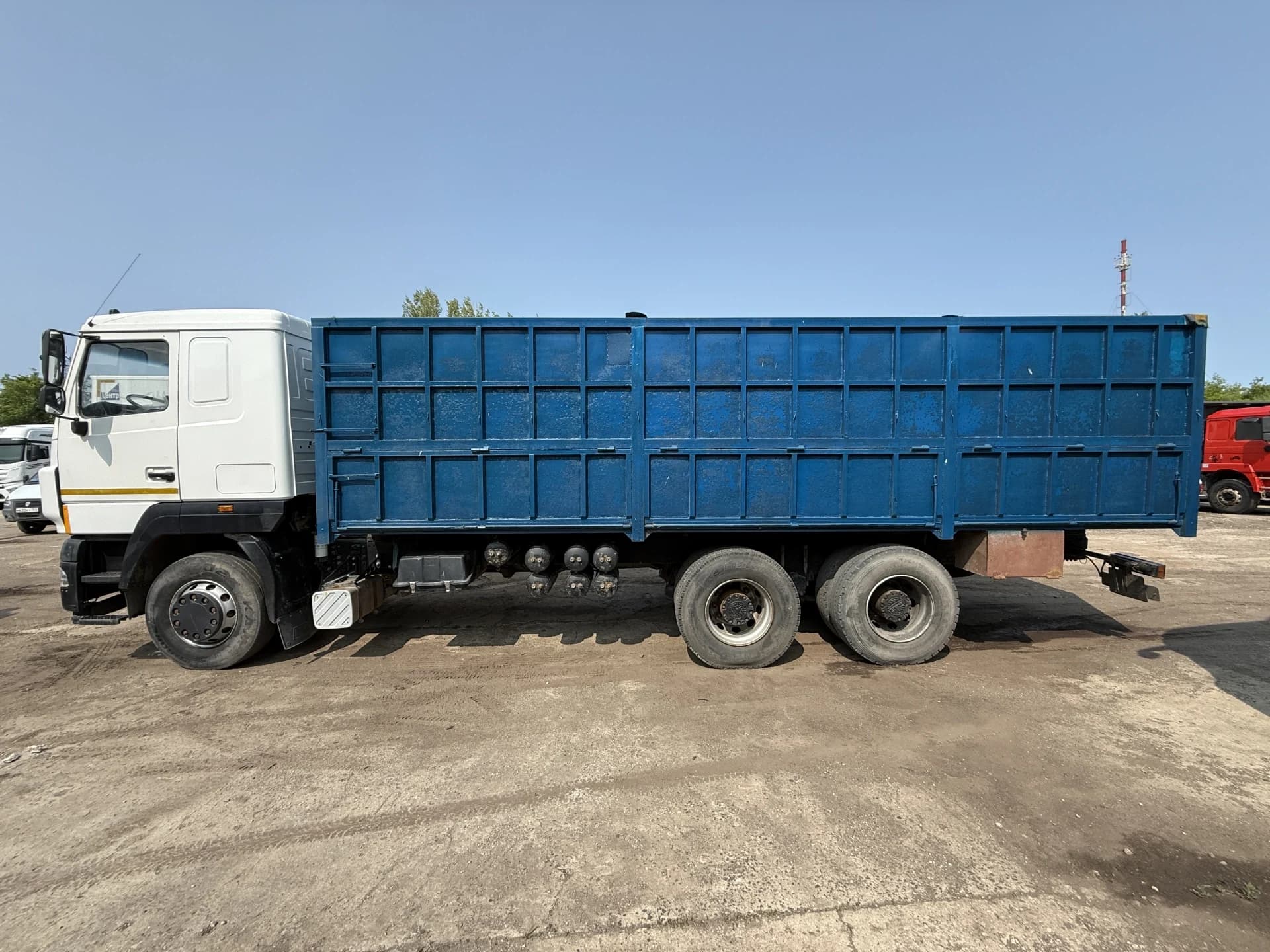 МАЗ 6501C9