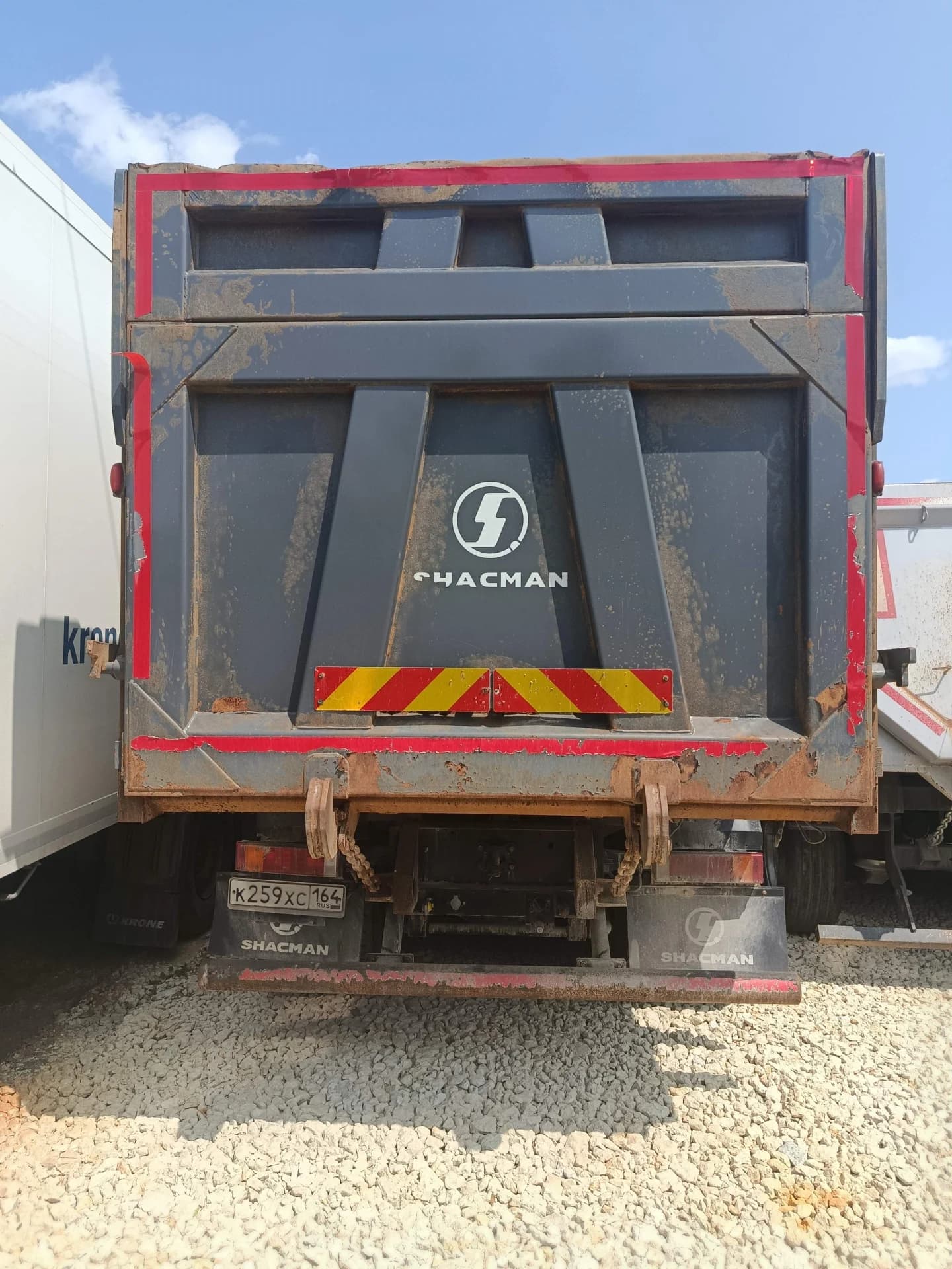 SHACMAN SX33186V366