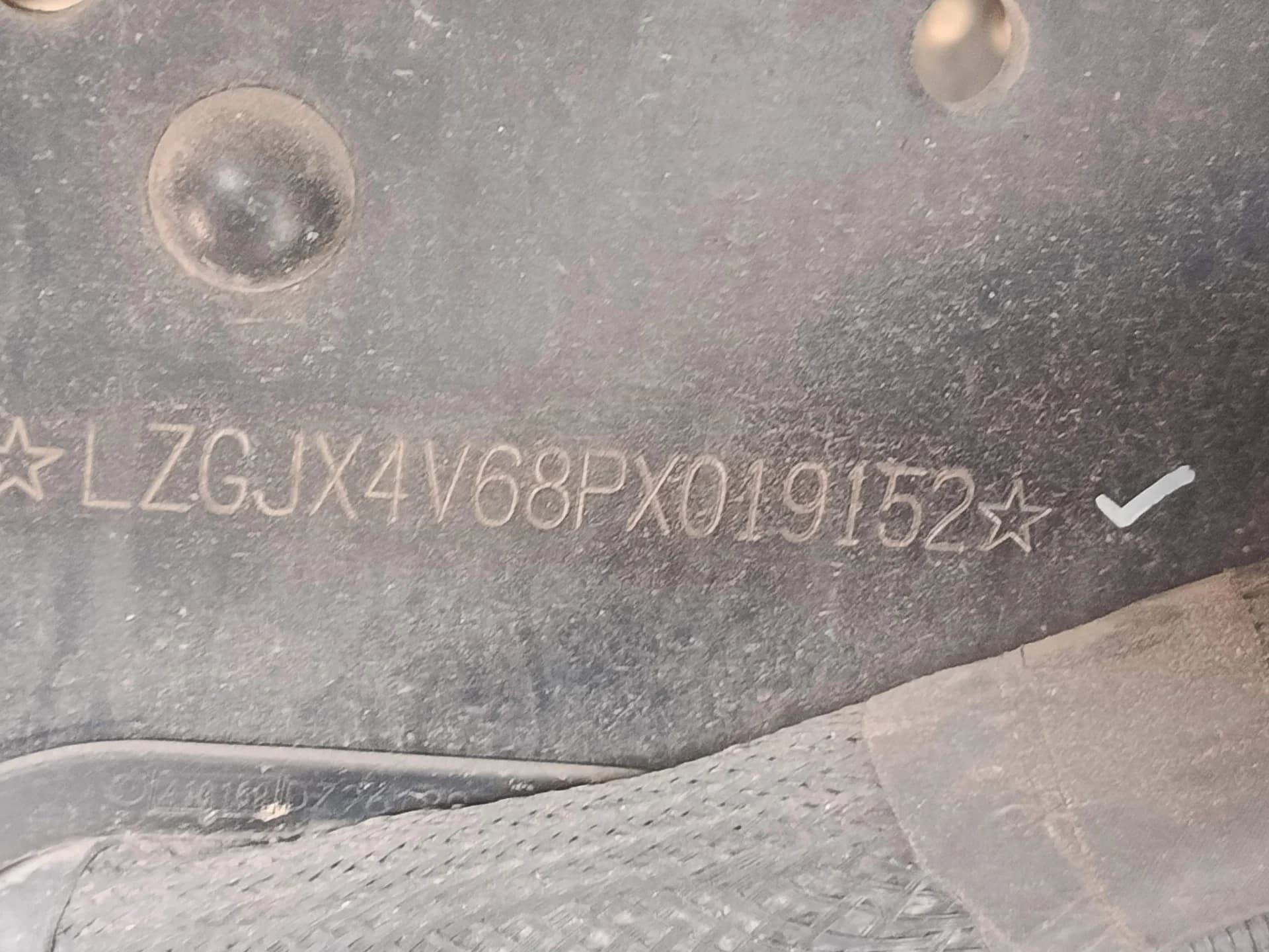 SHACMAN SX33186V366