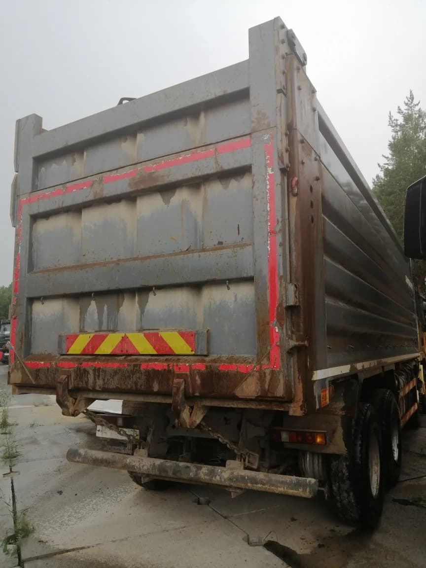 SHACMAN SX33186T366C