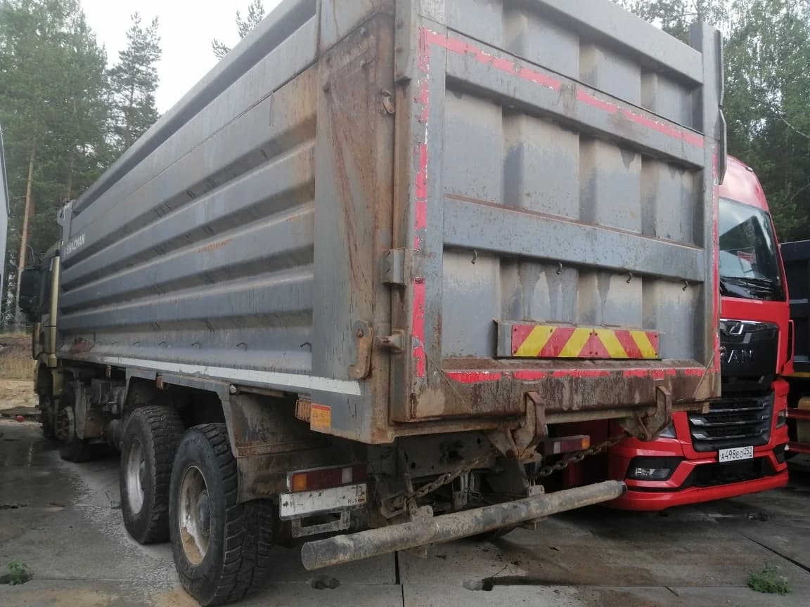 SHACMAN SX33186T366C
