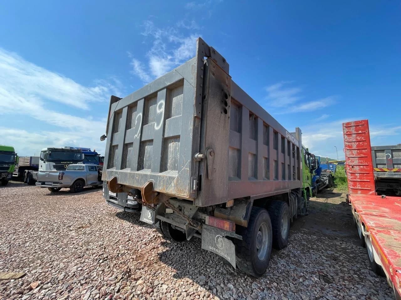 SHACMAN SX32586T384C