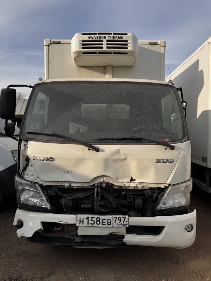 Hino 300