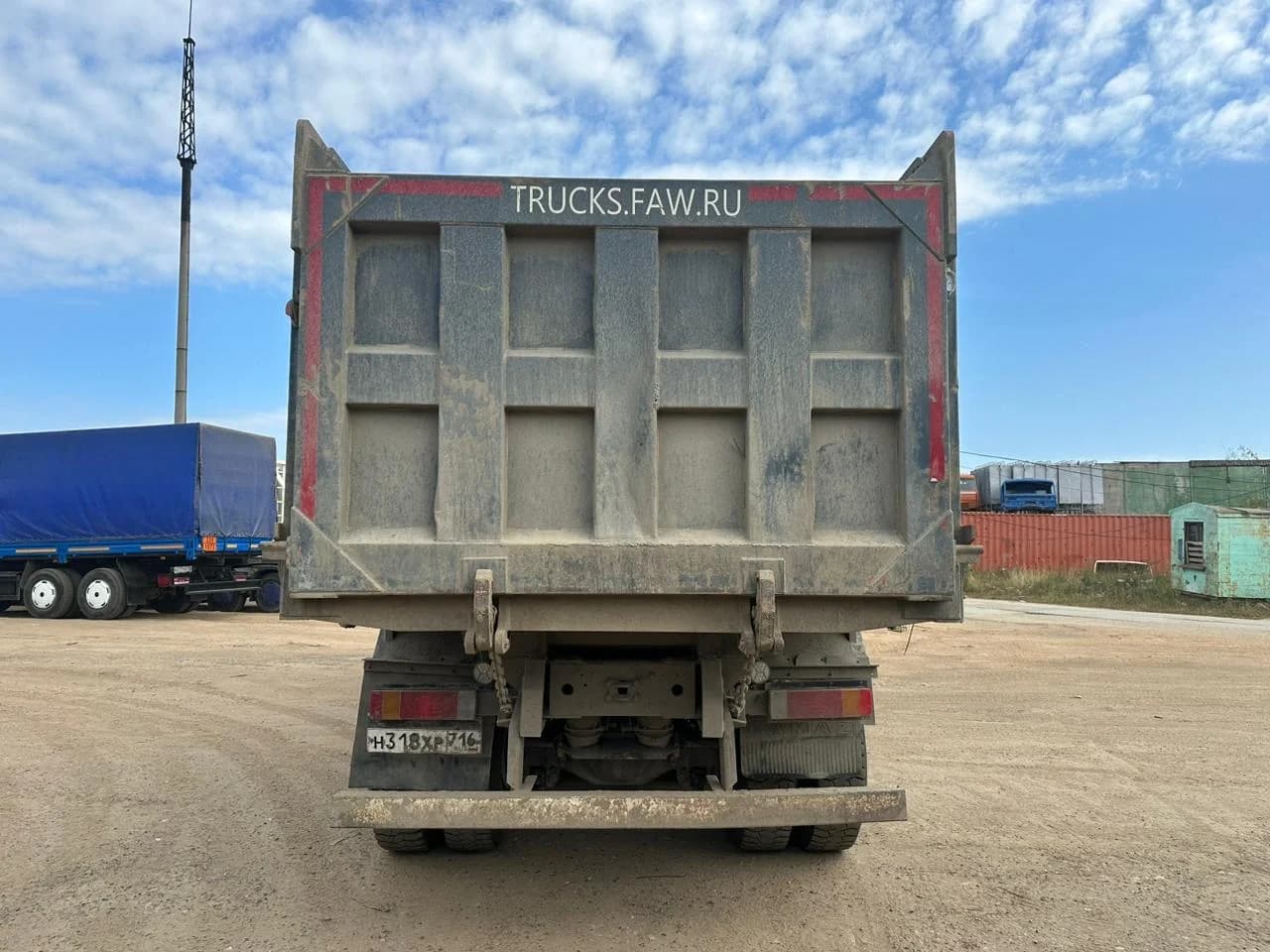 FAW J6