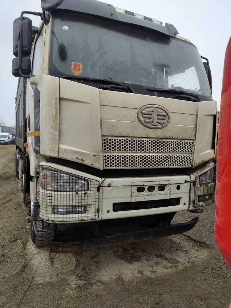 FAW J6