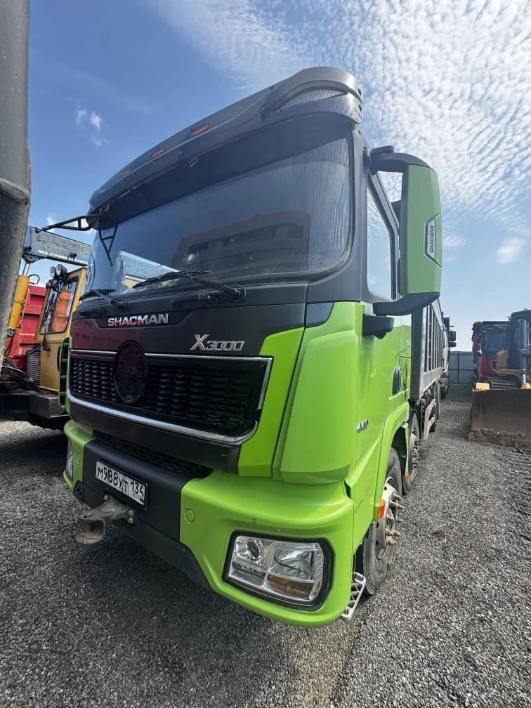 SHACMAN SX33186W366C