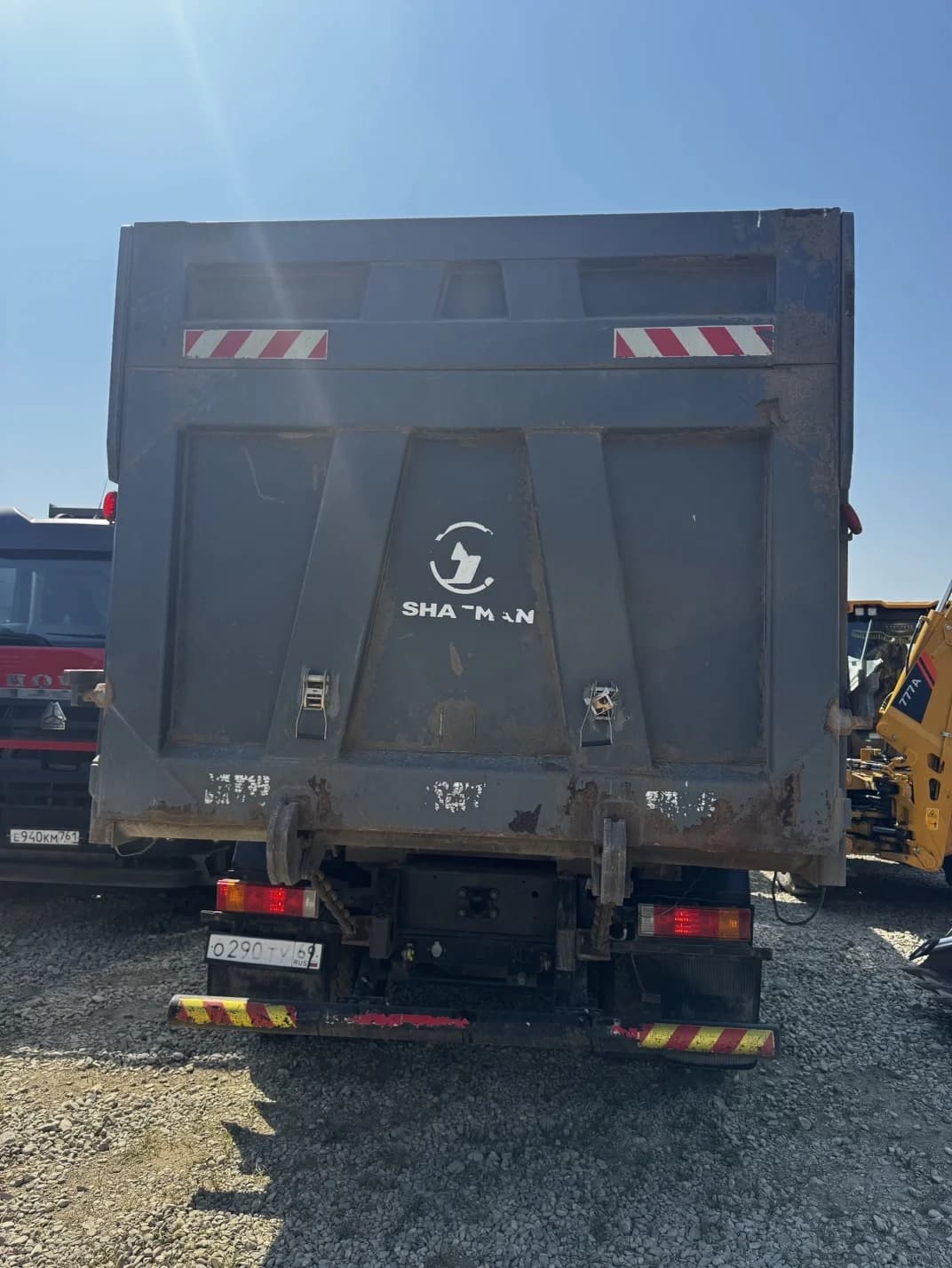 SHACMAN SX33186V366