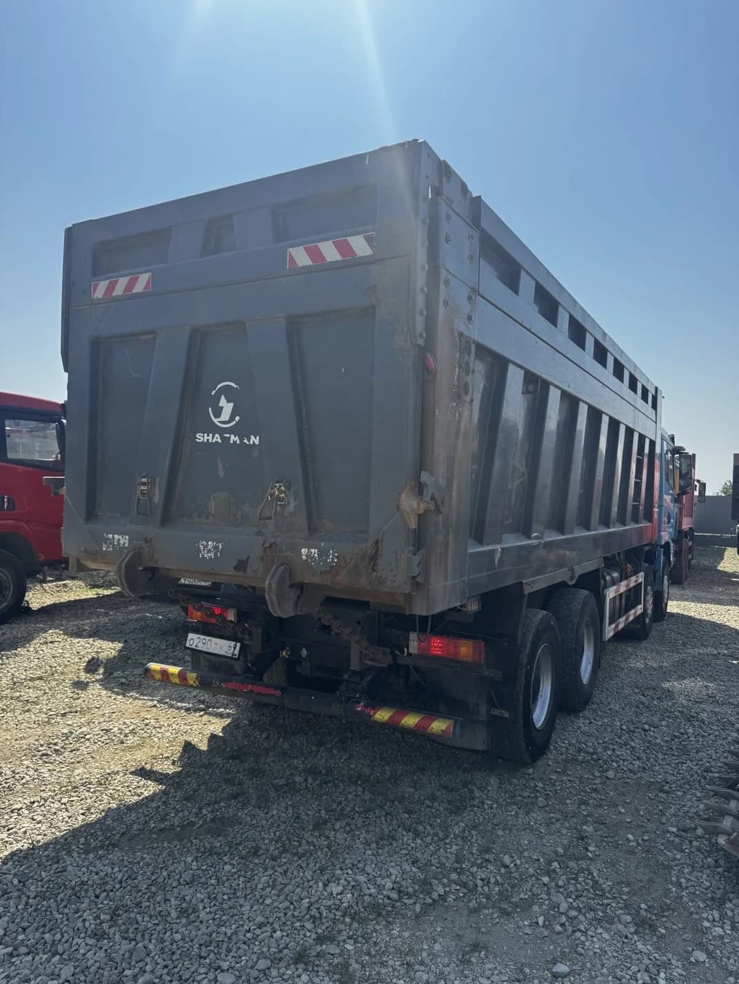 SHACMAN SX33186V366