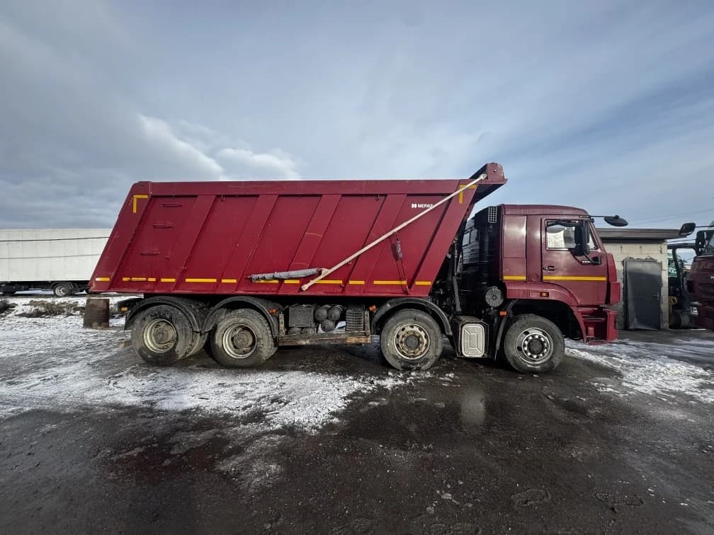 КамАЗ 65201