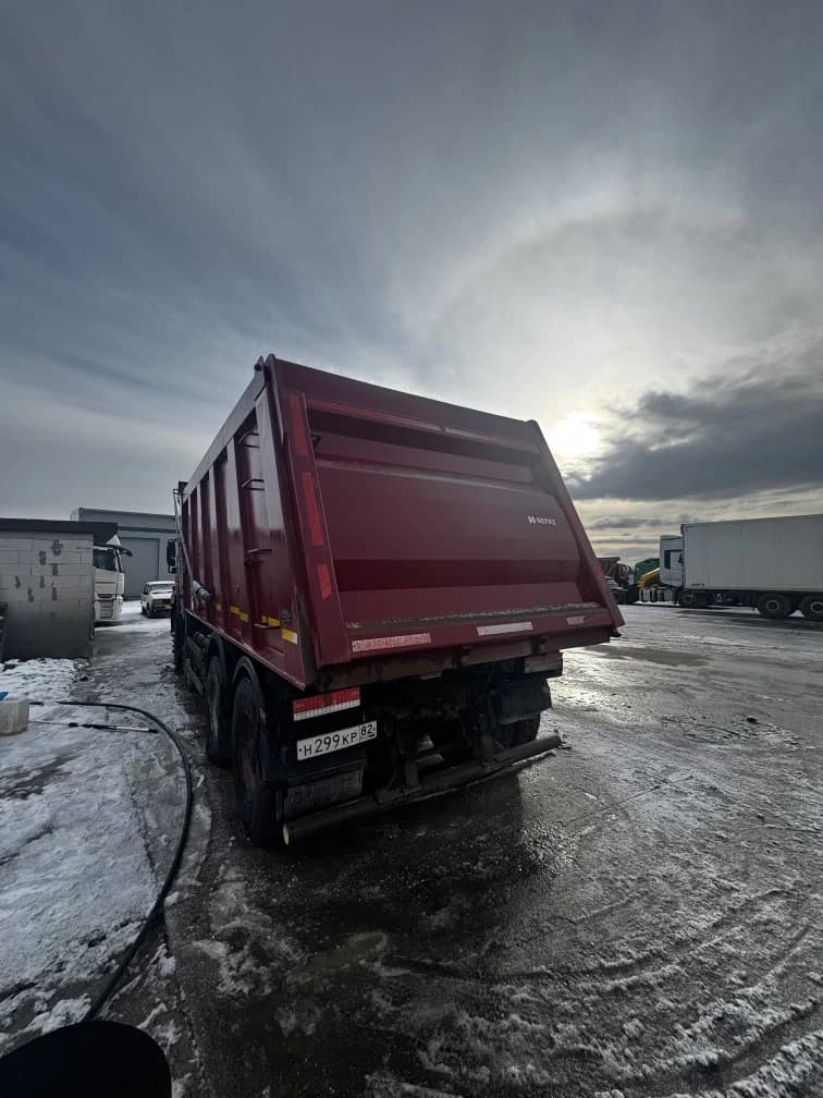 КамАЗ 65201