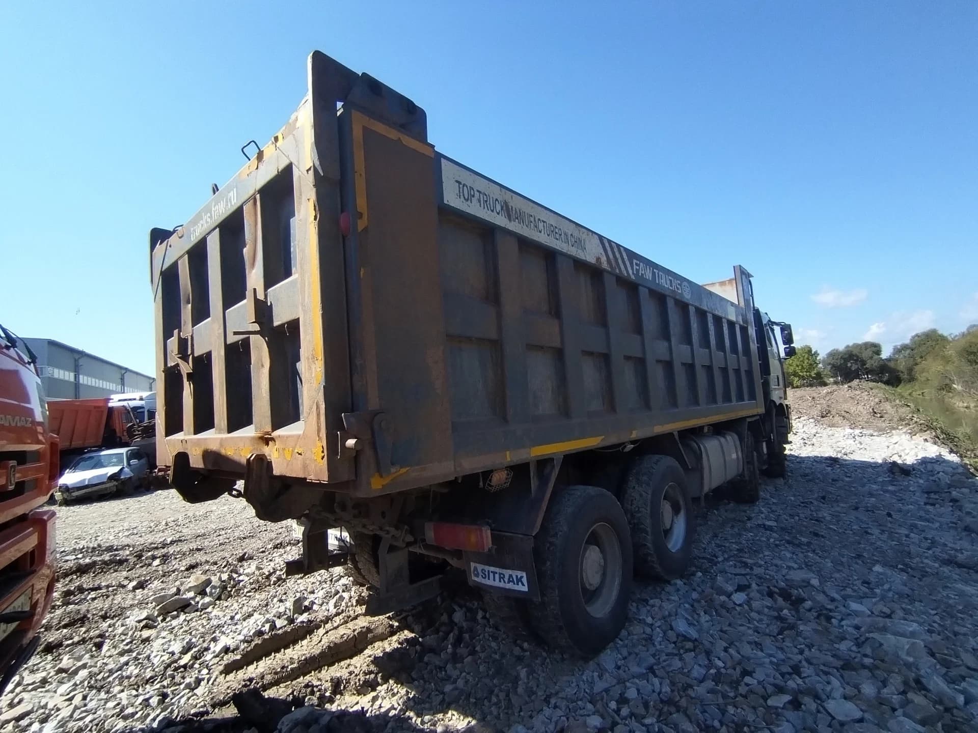 FAW J6