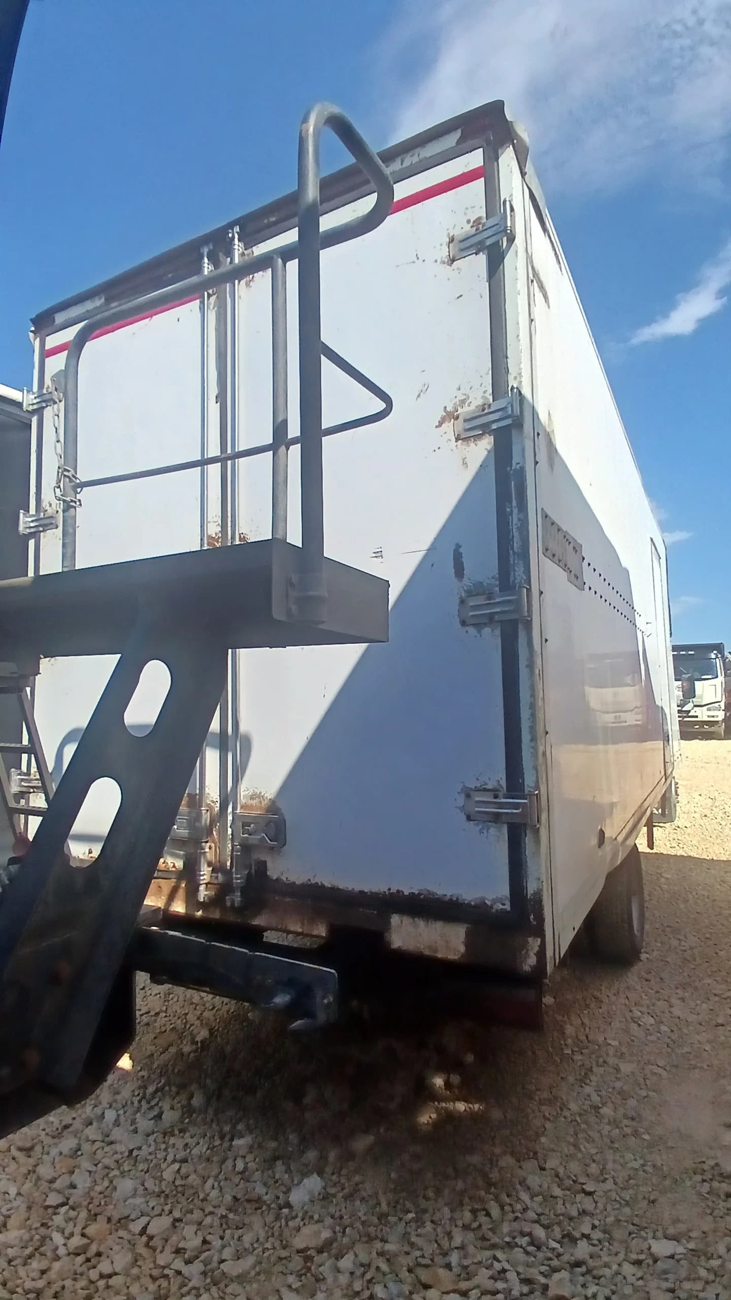 JAC N120