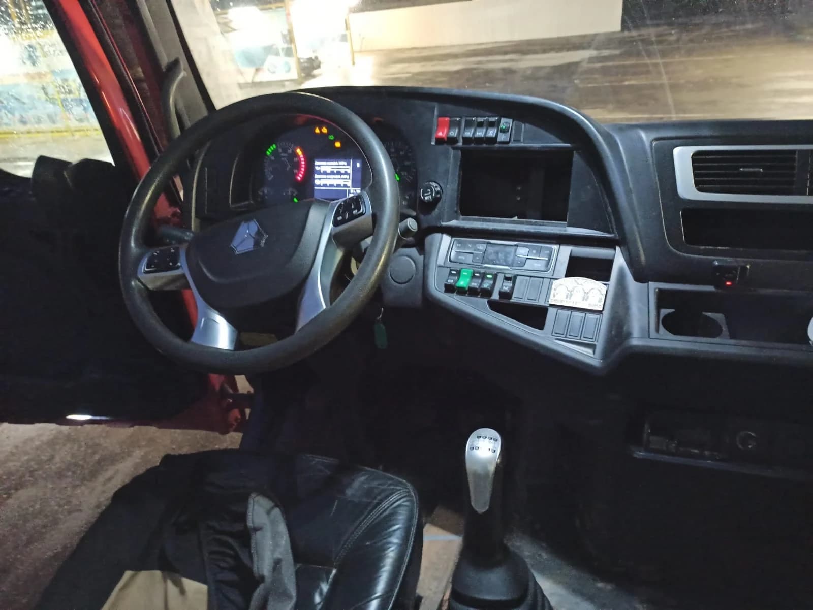 SITRAK C7H