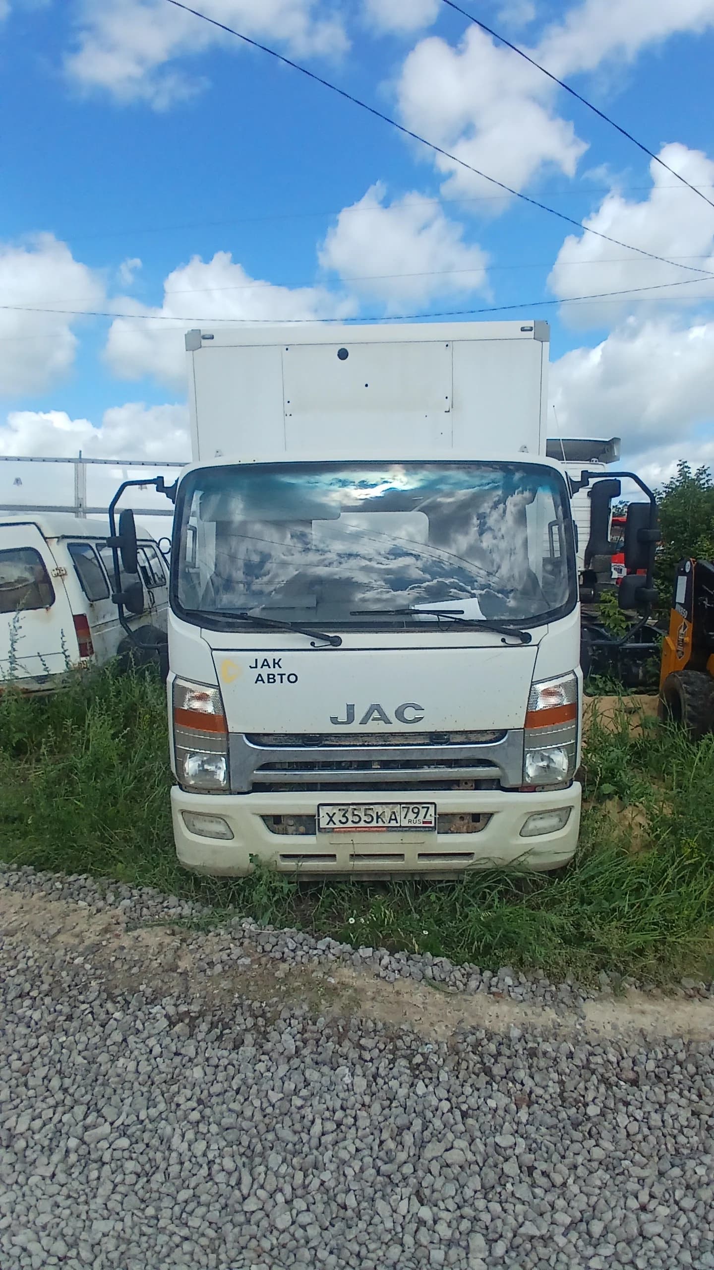 JAC N120