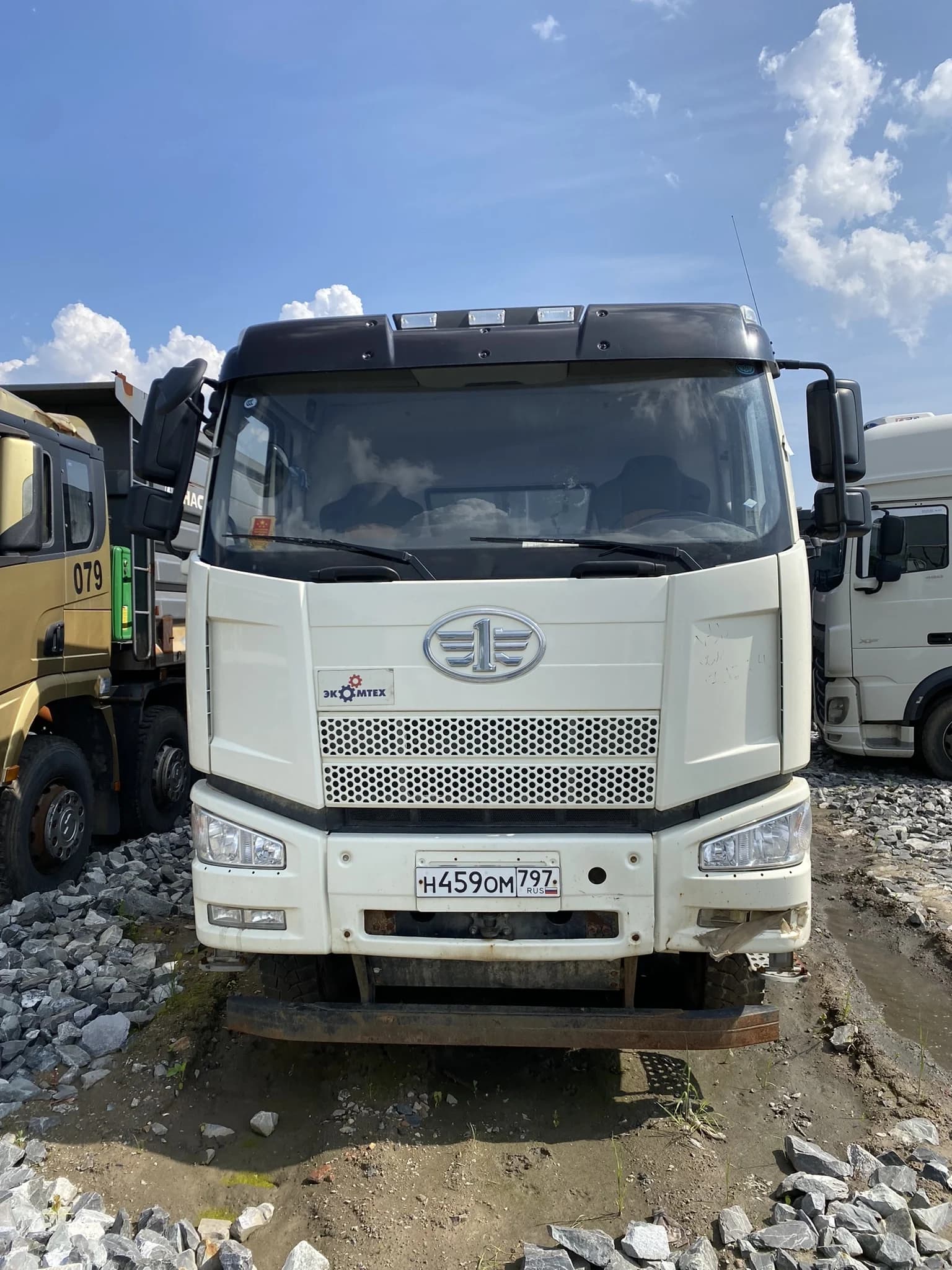 FAW J6