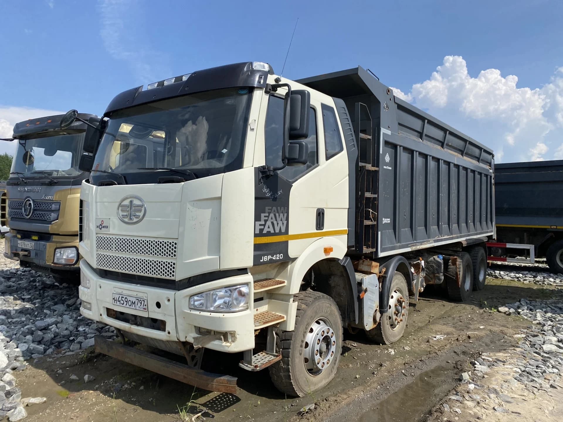 FAW J6