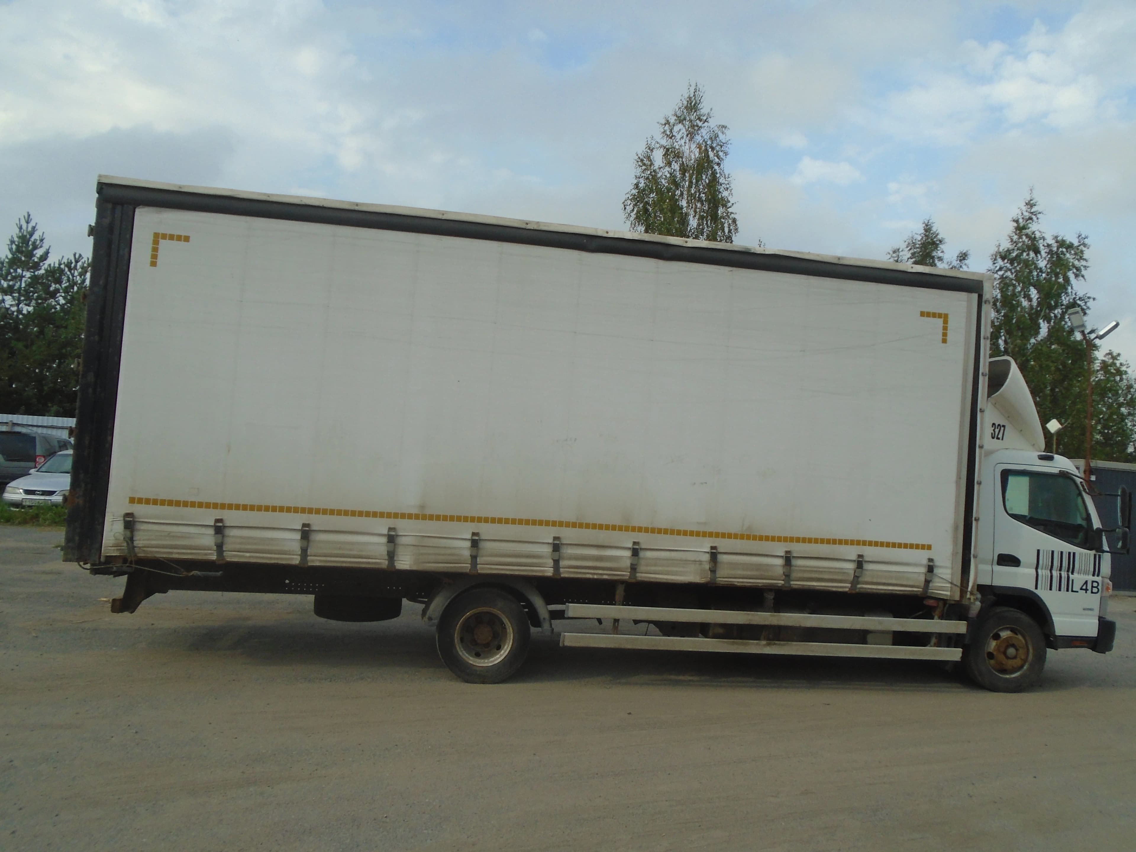 Mitsubishi Fuso Canter