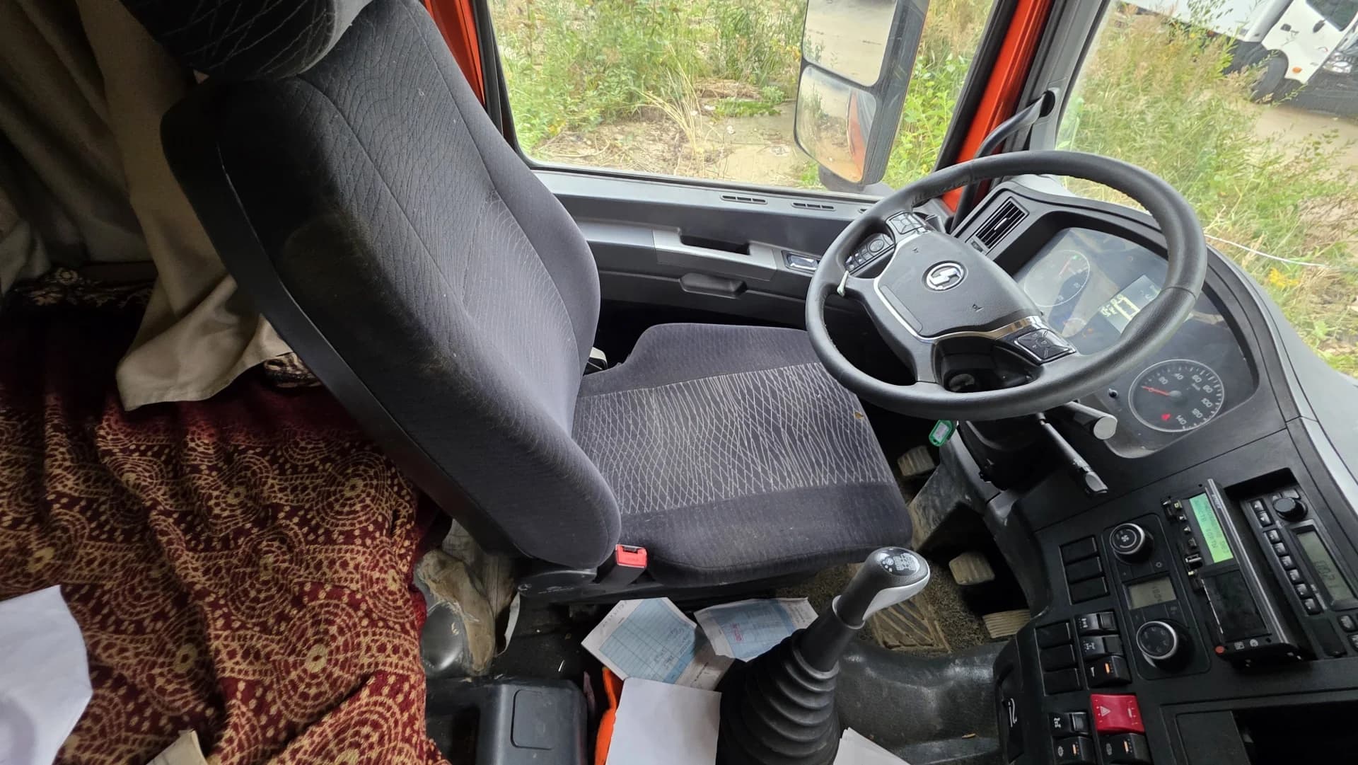 SHACMAN SX32586T384