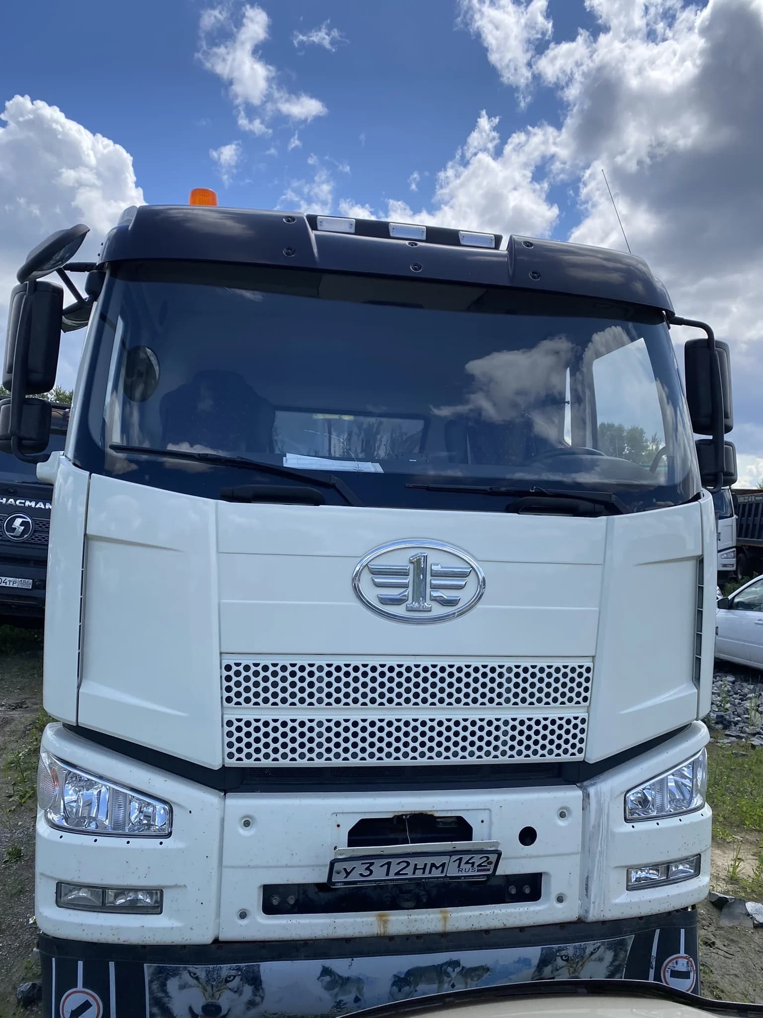 FAW J6