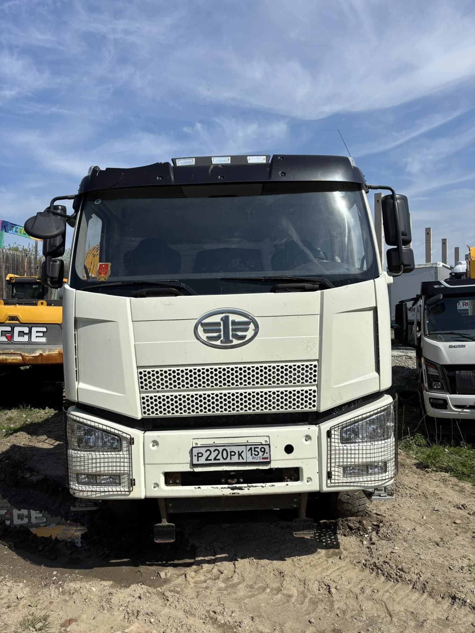 FAW J6