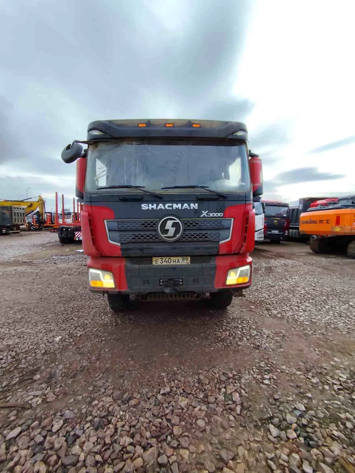 SHACMAN SX33186V366