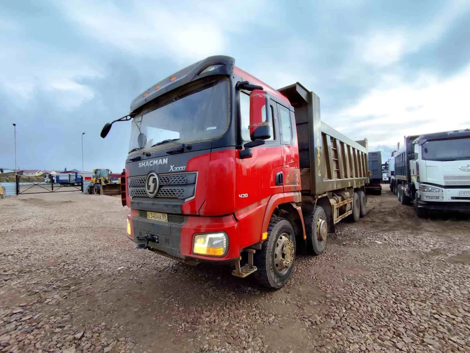 SHACMAN SX33186V366