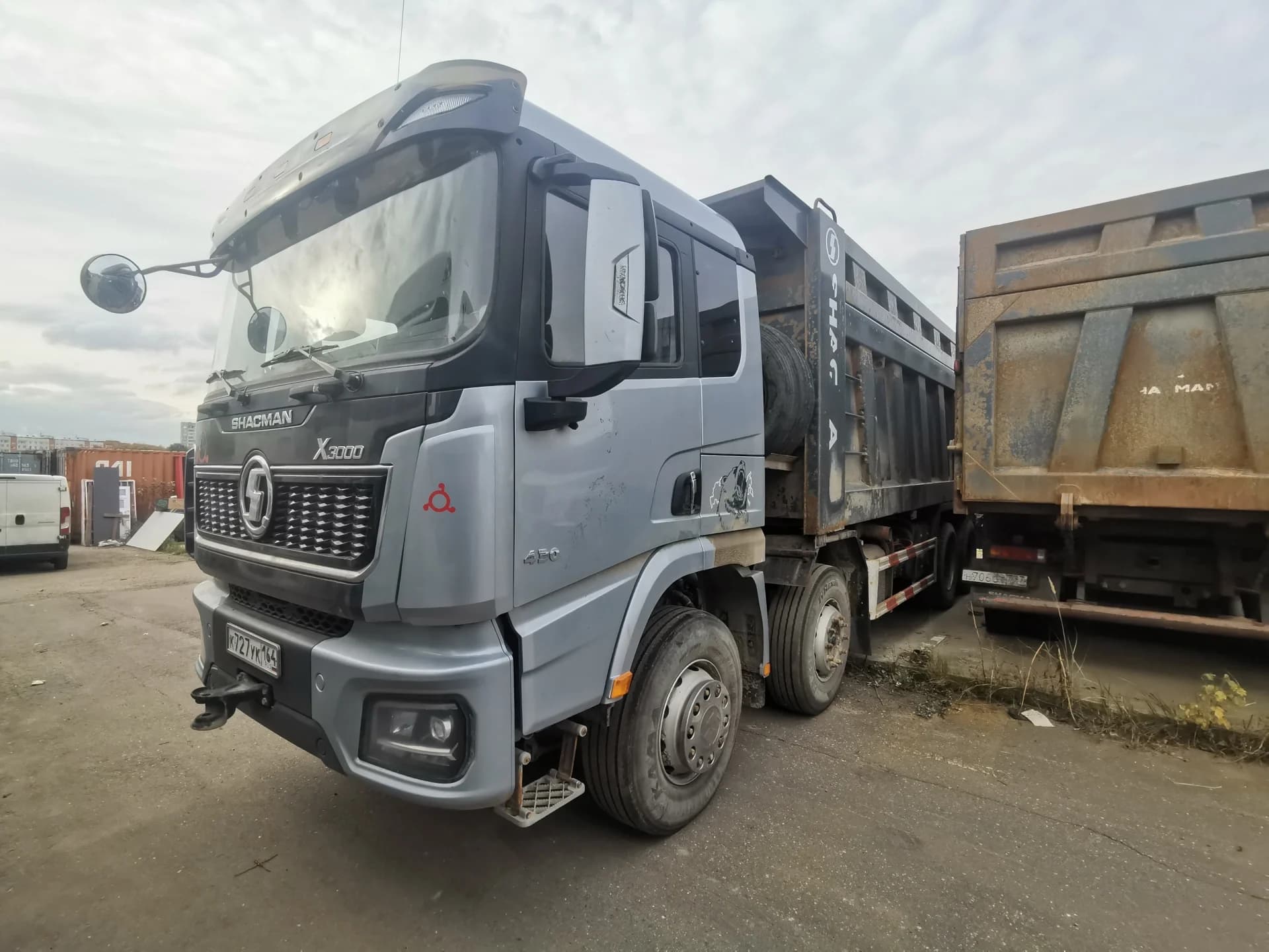 SHACMAN SX33186V366