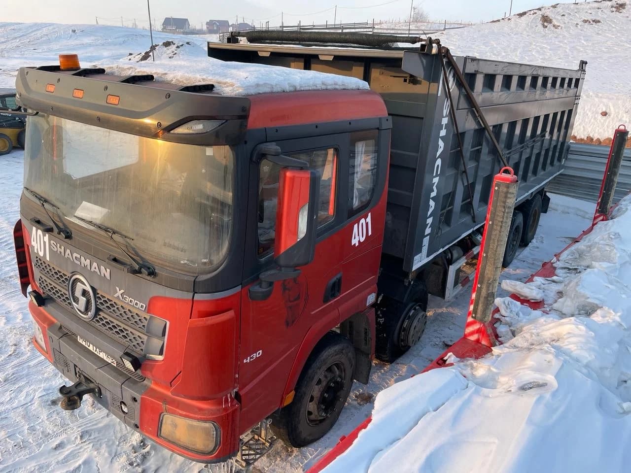 SHACMAN SX33186V366