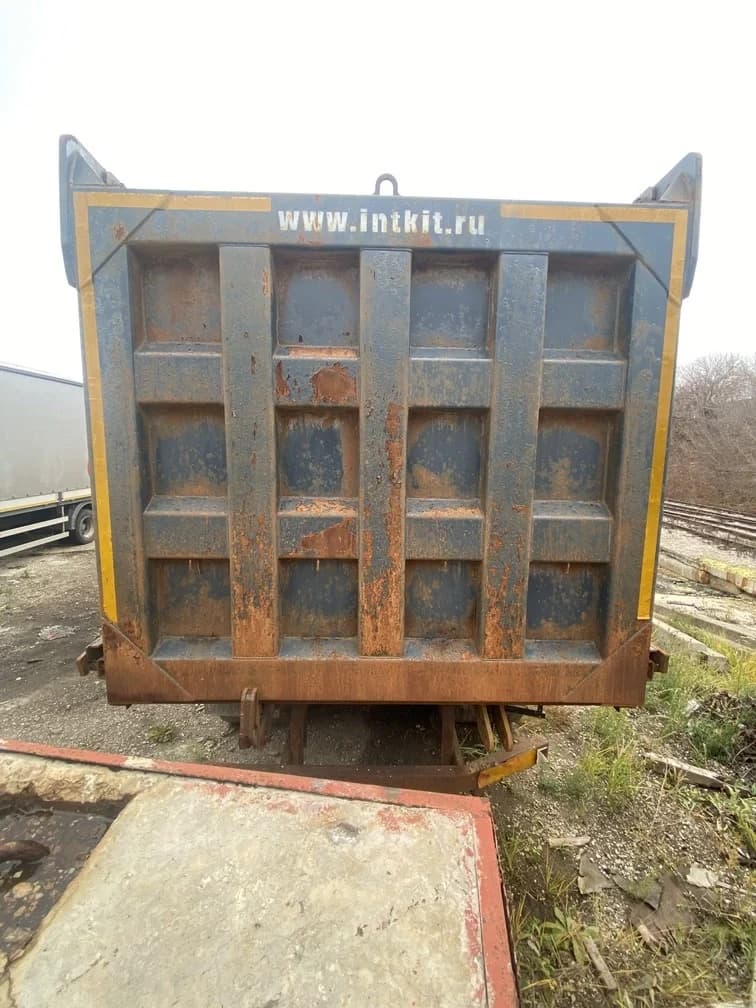 FAW J6