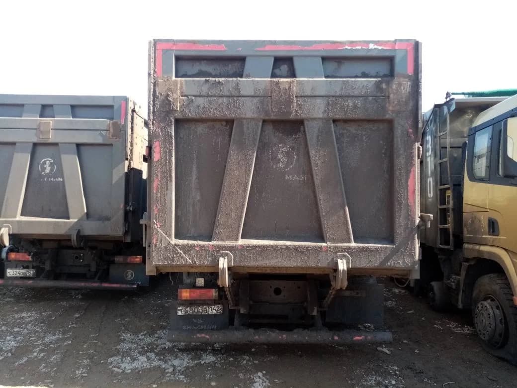 SHACMAN SX331863366