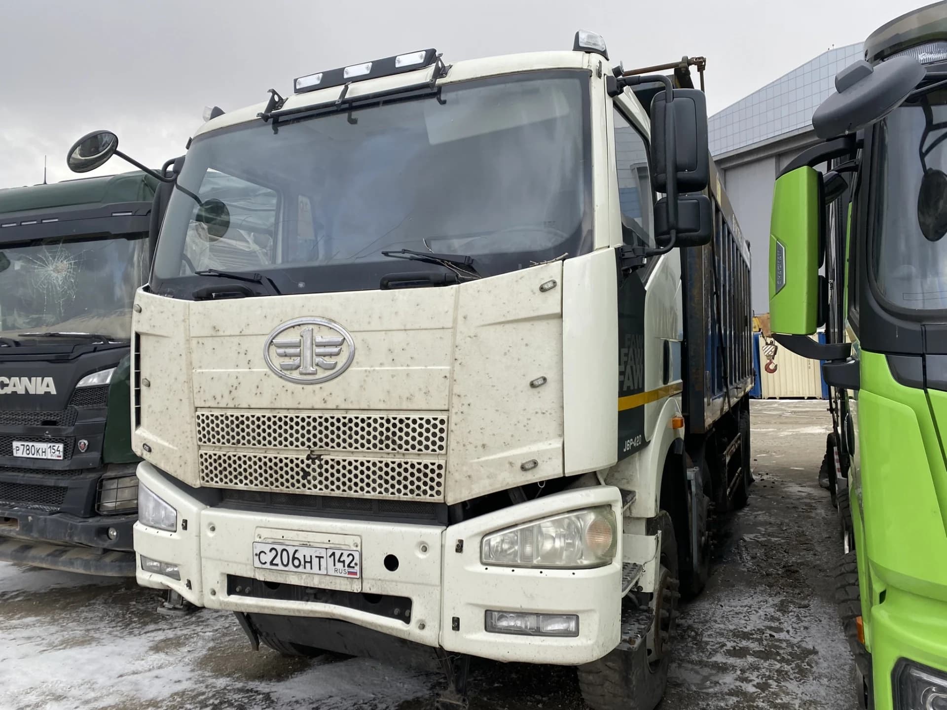 FAW J6