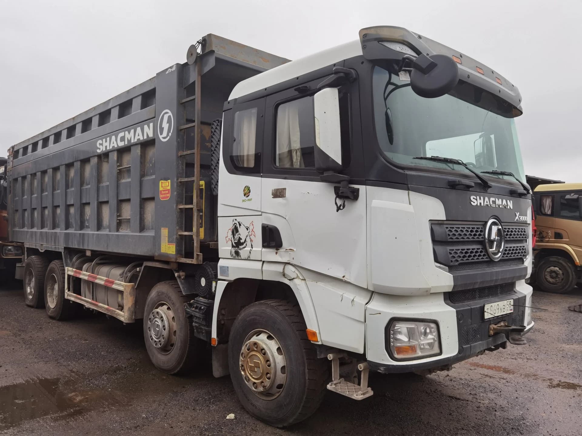 SHACMAN SX33186W366C