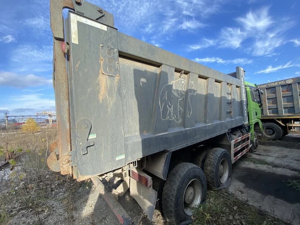 SHACMAN SX3258DV385