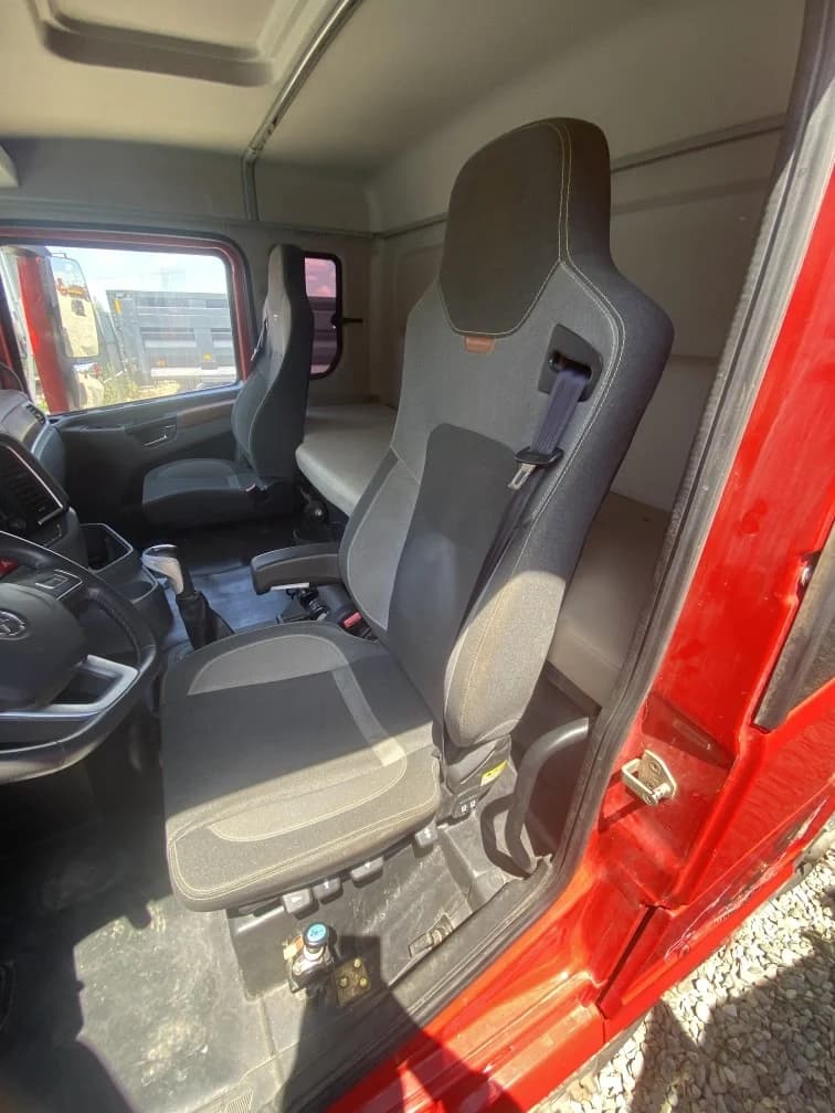 SHACMAN SX33186V366