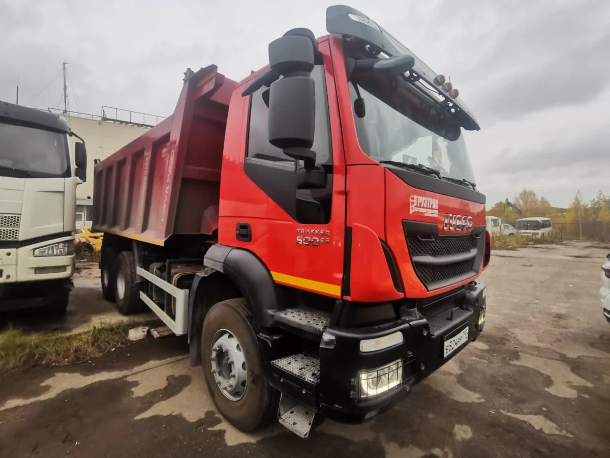 IVECO Trakker