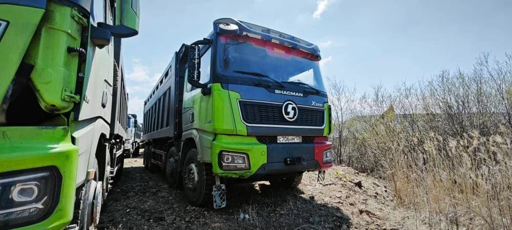 SHACMAN SX33186V366