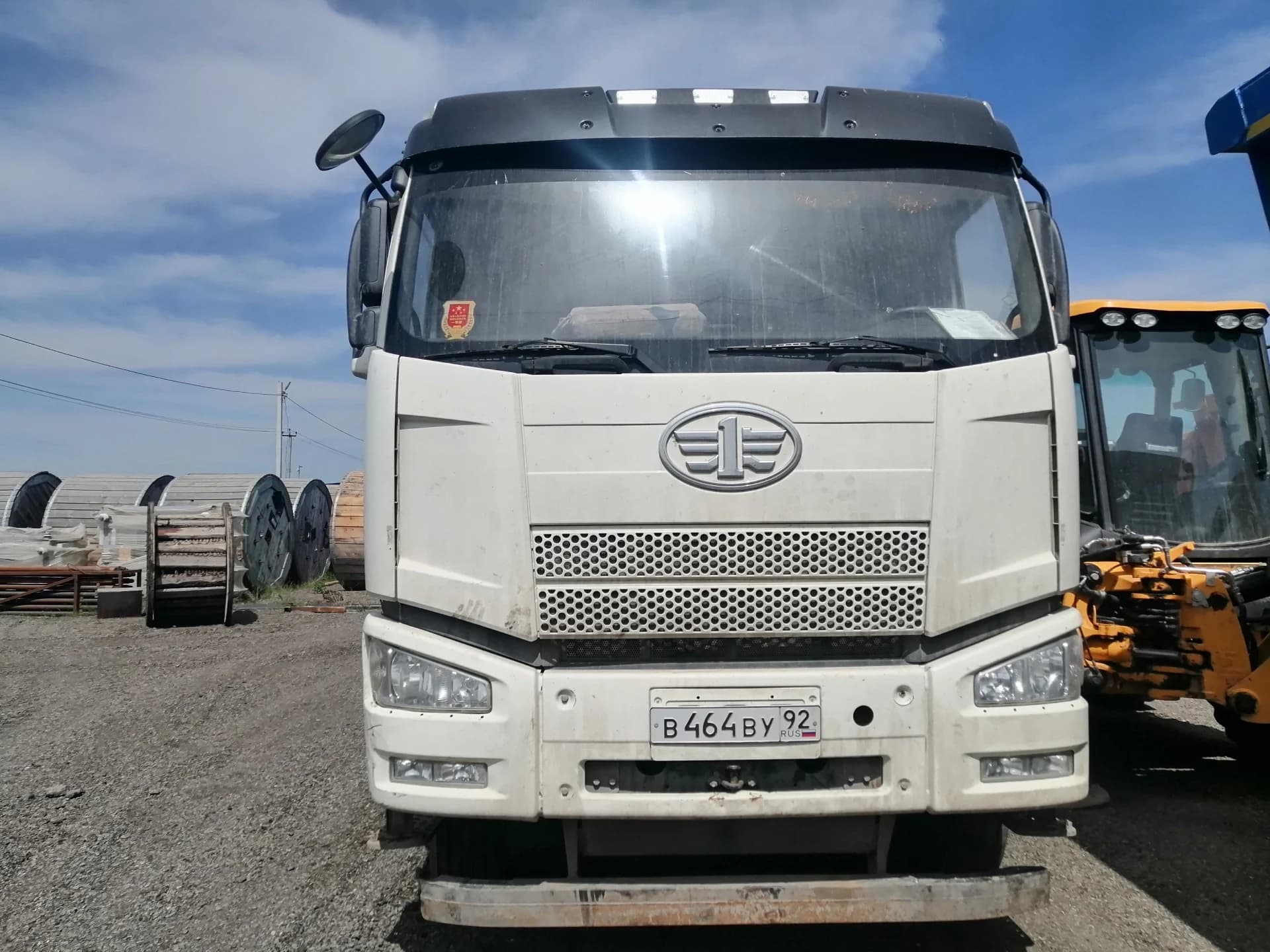 FAW J6